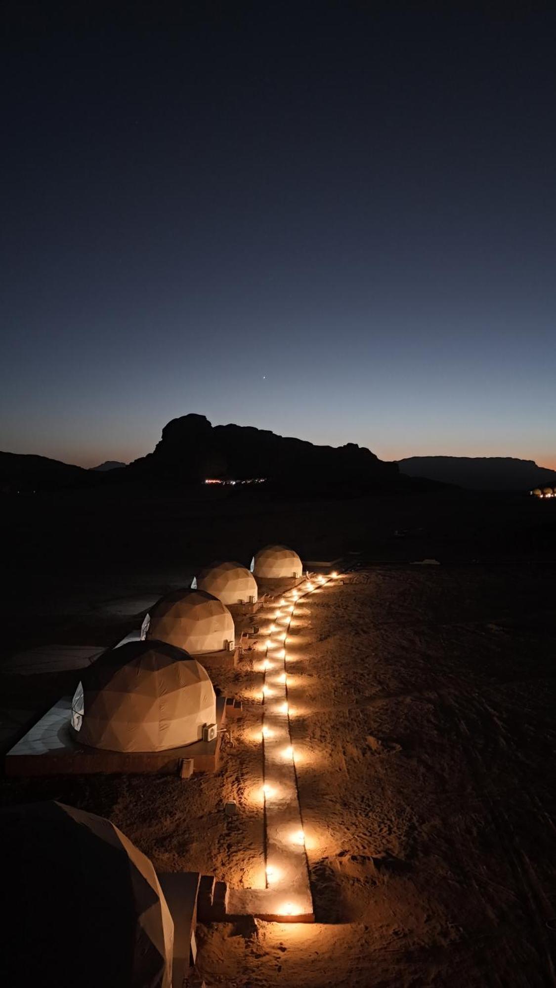 וואדי רם Rum Crystal Luxury Camp מראה חיצוני תמונה